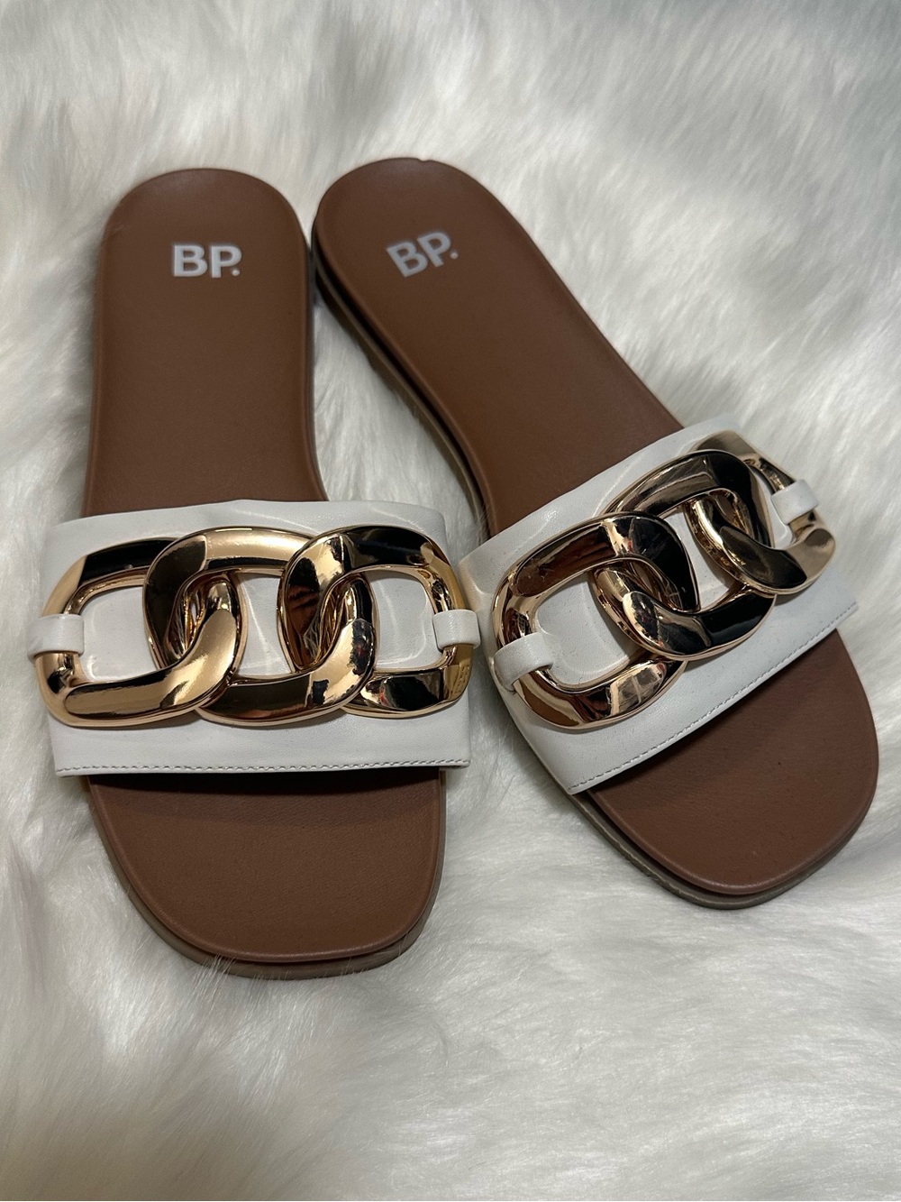 bp White Slide Sandals with Oversized Gold Chain - Picture 2 of 3